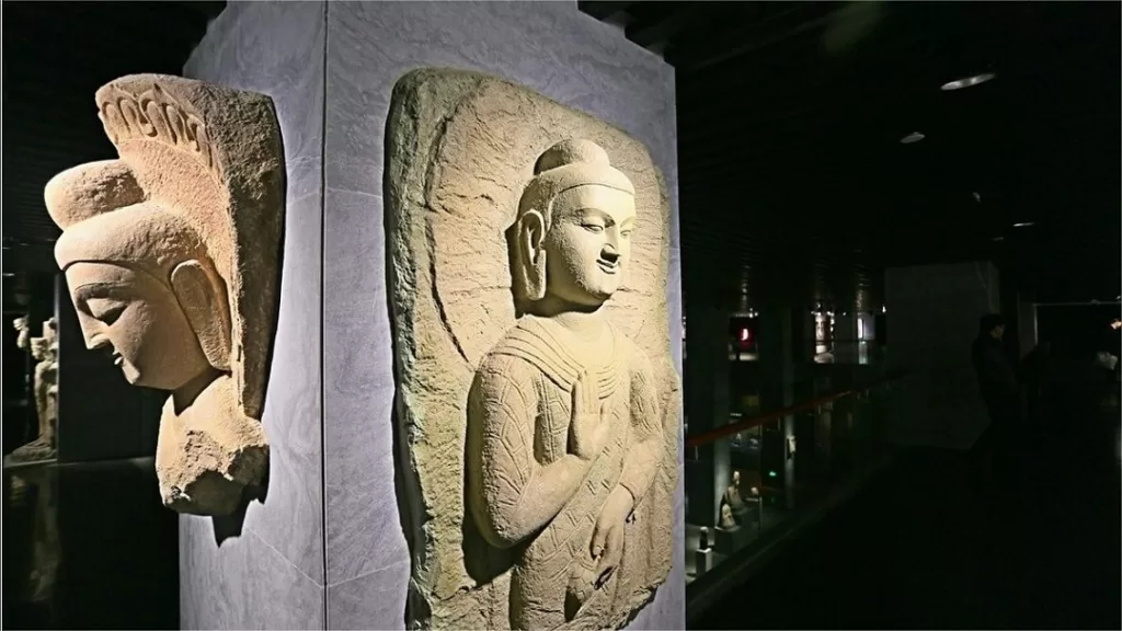 Dazu Rock Art Carvings Art Museum - Ticketpreis, Öffnungszeiten, Standort und Highlights