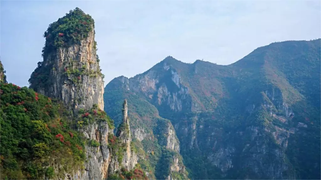 Goddess Peak in Wushan - der berühmteste Gipfel der Drei Schluchten