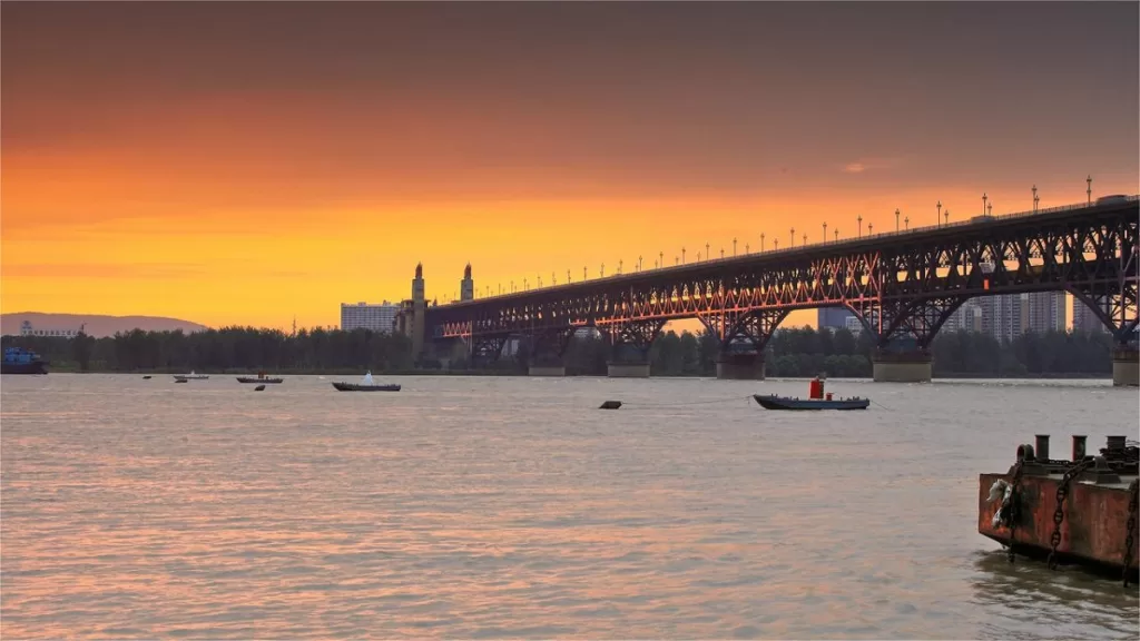 Nanjing Yangtze River Bridge - Ticketpreis, Öffnungszeiten, Lage und Highlights