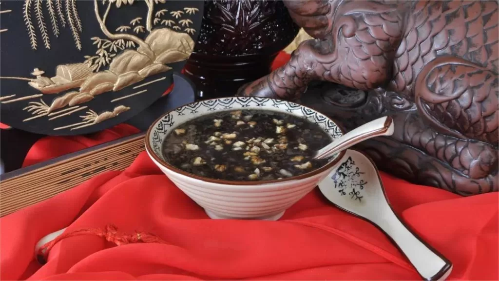 Zoete gefermenteerde rijst (You Lao Zao) - een traditionele snack in Fuling