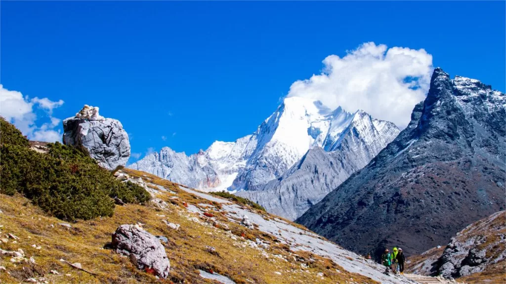 Pico Chanadorje en la Reserva Natural de Yading