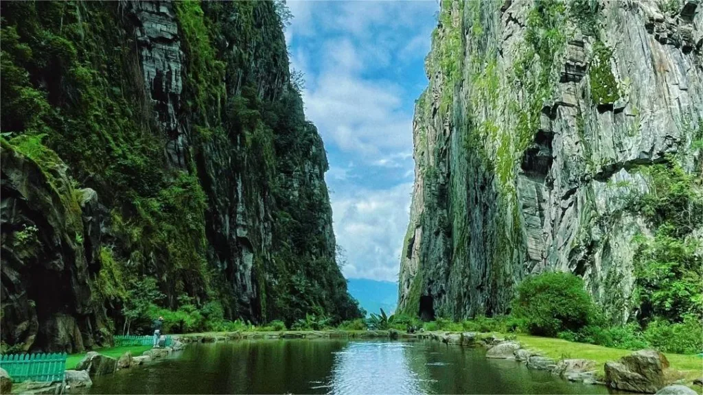 Shimen Pass (Stone Gate Pass), Dali - Bilhete, horário de funcionamento, localização e destaques