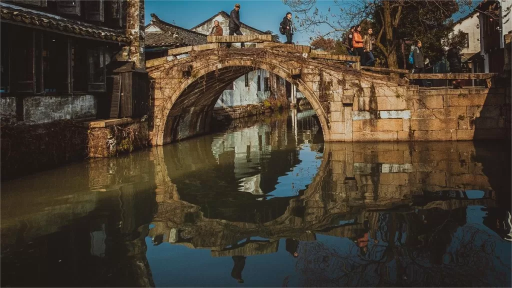 Tongli vs Zhouzhuang - Overeenkomsten en verschillen