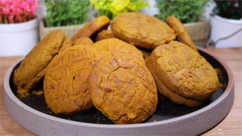 Weining Qiao Su (Buckwheat Pastry)