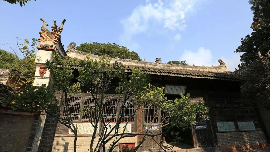 Temple de Xushu, Nanzhang - Billets, heures d'ouverture, emplacement et points forts