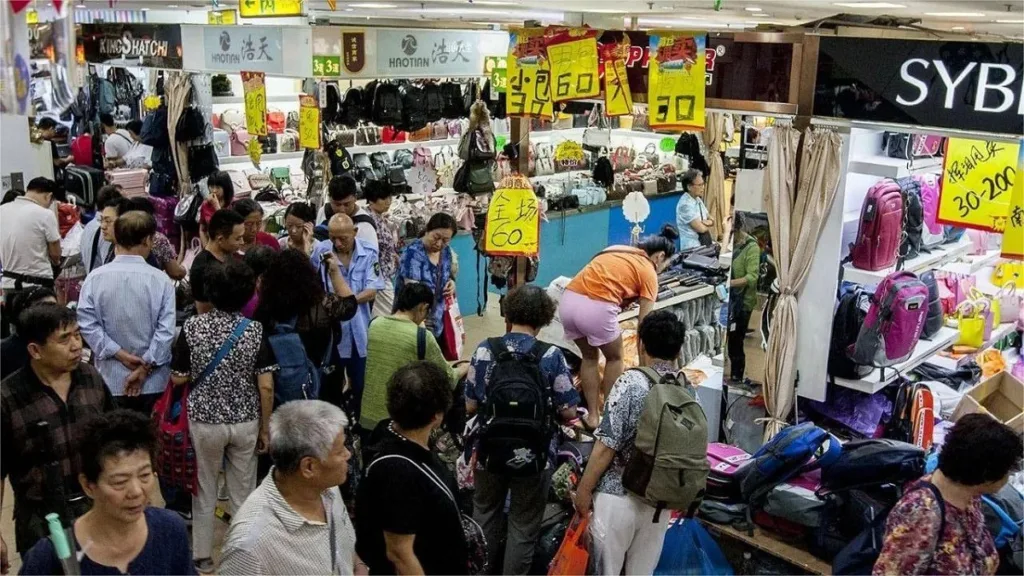 Märkte für billige Kleidung in Peking - ein vollständiger Leitfaden