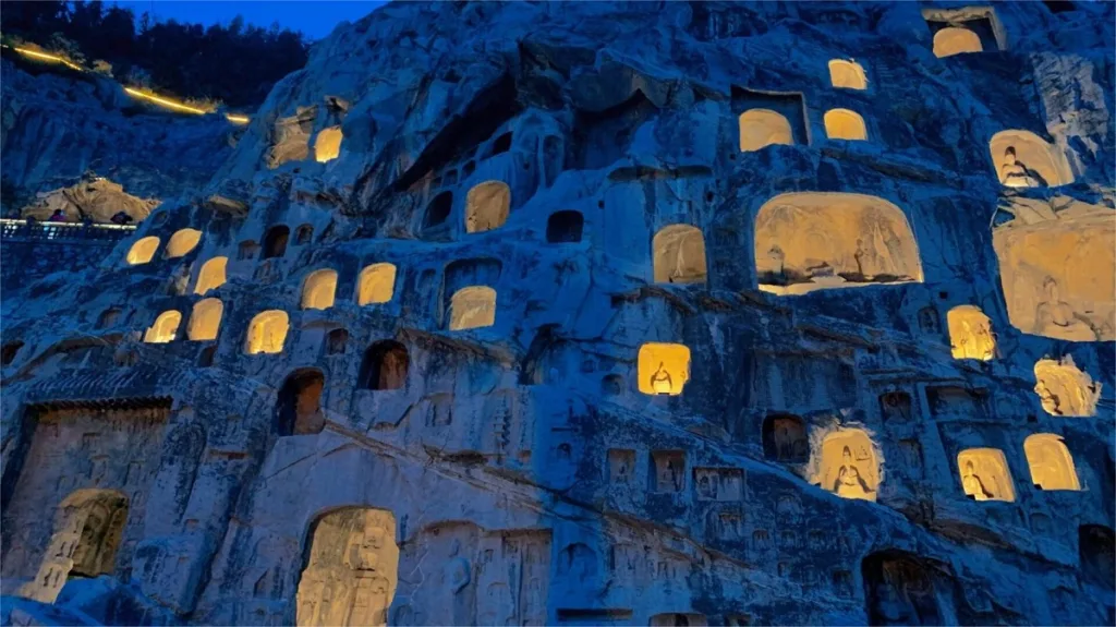 Binyang Caves in Longmen Grottoes