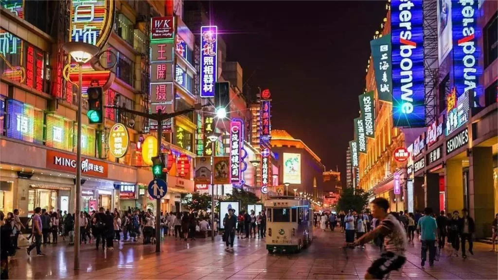 Calle peatonal Chunxi Road - Aspectos destacados, ubicación, horarios y consejos