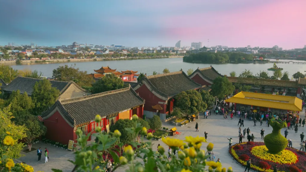 Dragon Pavilion Park (Longting Park) – Ticket, Opening Hours, Location, and Highlights