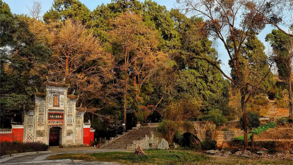 Feiyun Cliff, Huangping - Bilhetes, horário de funcionamento, localização e destaques