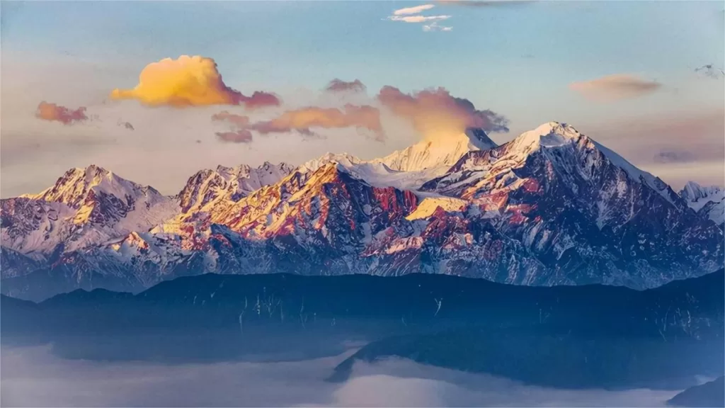 Comment le mont Gongga a-t-il été formé ?