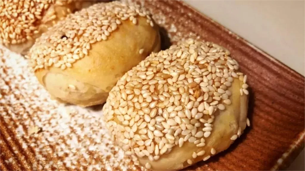 Huangqiao Shaobing (Huangqiao gebackene Brötchen)