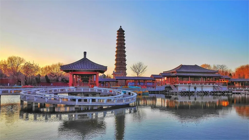 Kaifeng-Eisenpagode - Erste Pagode der Welt