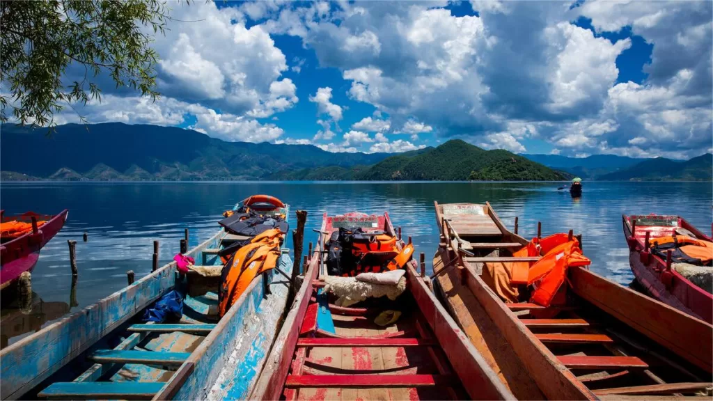 Lugu Lake – Ticket Price, Opening Hours, Location, and Highlights