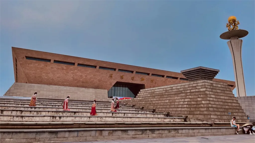 Luoyang Museum – Ticket, Opening Hours, Location, and Highlights