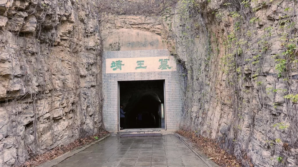 Tombe de Mancheng, Baoding - Prix des billets, heures d'ouverture, emplacement et points forts