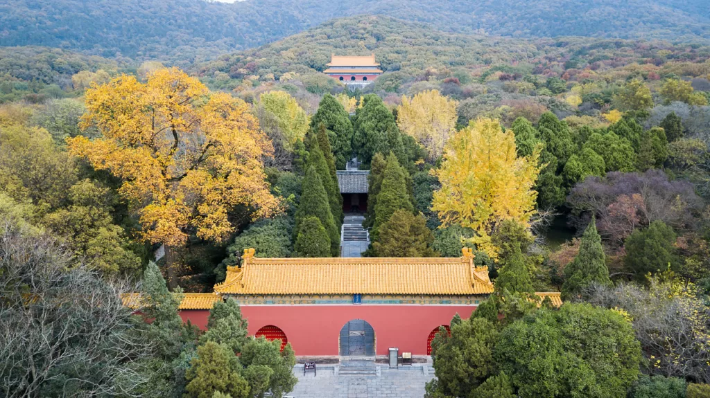 Ming Xiaoling Mausoleum - Eintrittskarten, Öffnungszeiten, Highlights und Tipps