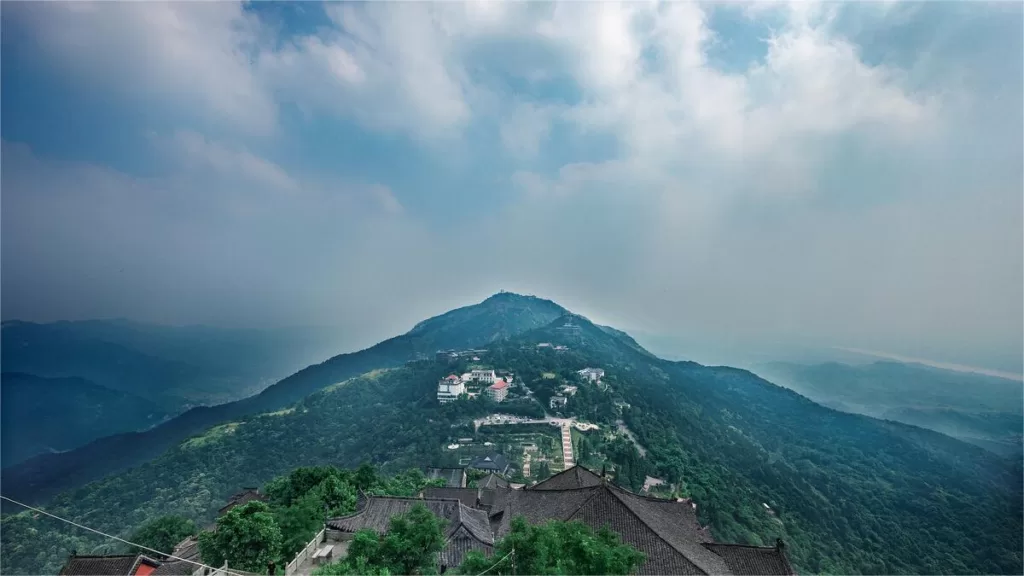 Mulan Mountain, Wuhan – Ticket Price, Opening Hours, Transportation, and Highlights