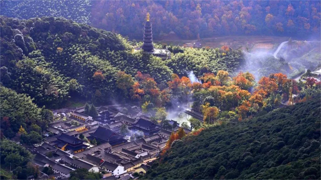 Templo Tiantong, Ningbo - Entradas, horarios, ubicación y puntos de interés