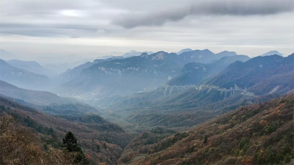 神农架天燕景区 - 门票、开放时间、位置和亮点