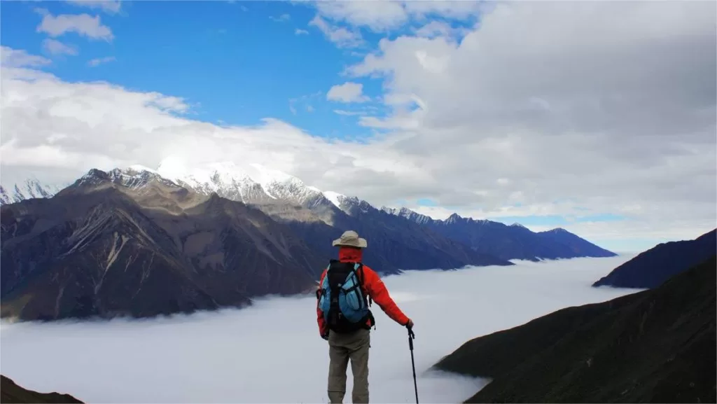 Trekking no Monte Gongga - Uma Viagem ao Teto de Sichuan