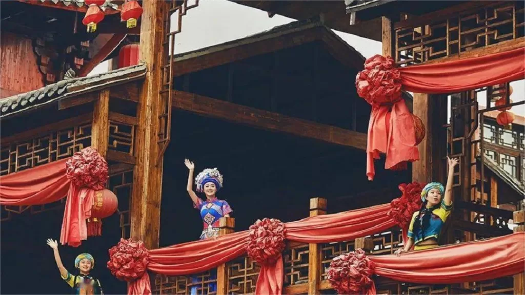 Cité des filles de Tujia - Billets, heures d'ouverture, emplacement et points forts