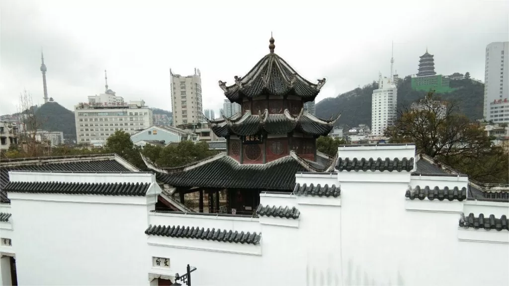 Pavillon Wenchang, Guiyang - Situation et points forts