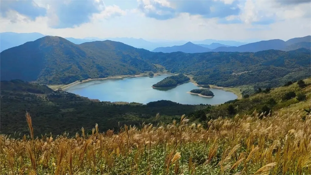 Western Zhejiang Tianchi (Lago do Céu) - Bilhete, horário de funcionamento, localização e destaques