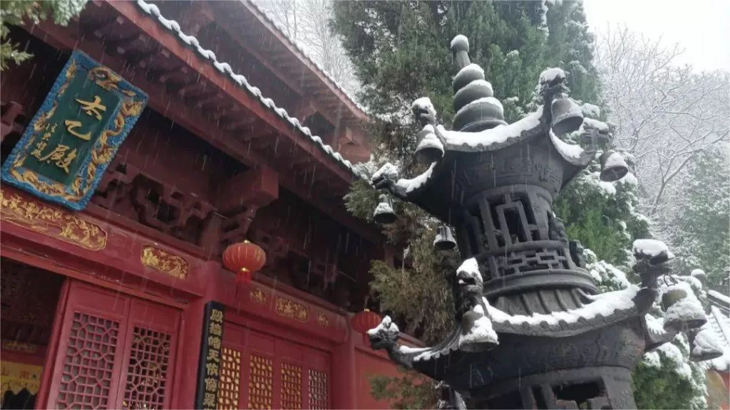 Tempel der Weißen Wolke, Peking - Tickets, Öffnungszeiten, Highlights und Tipps