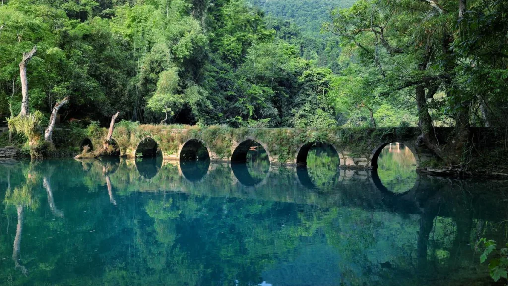 Área cénica de Xiaoqikong (Sete pequenos arcos), Libo - Bilhetes, horário de funcionamento, localização e destaques