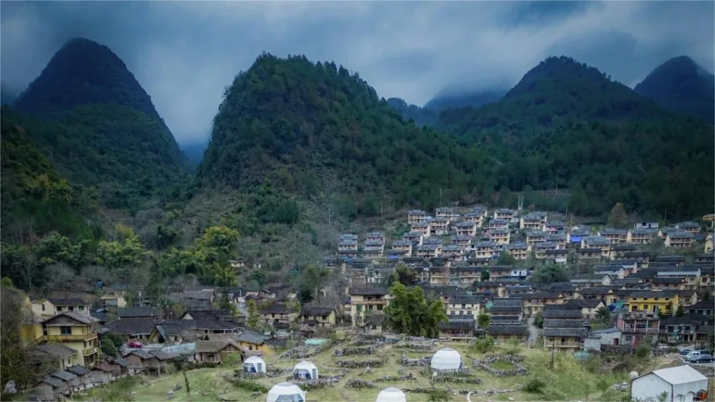 Aldea Antigua de Yaoshan, Libo - Entrada, horario de apertura, ubicación y aspectos destacados.