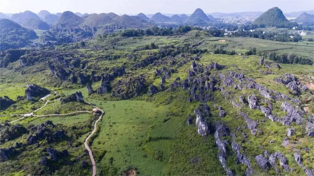 Bosque de Piedras de Zhulinbao - Entradas, horarios, ubicación y puntos destacados