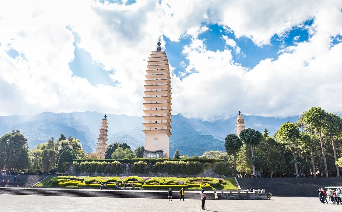 <span> Day 1</span>Arrival in Lijiang