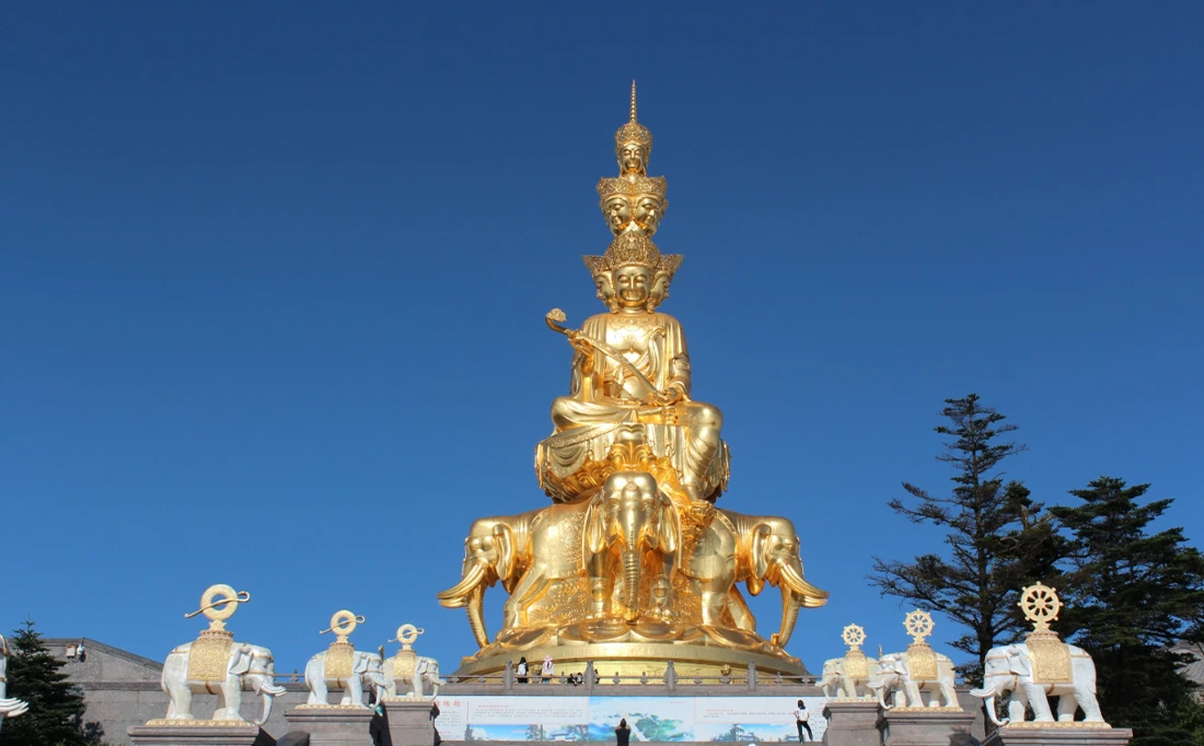 <span> Day 3</span>Chengdu - Leshan - Emei Mountain