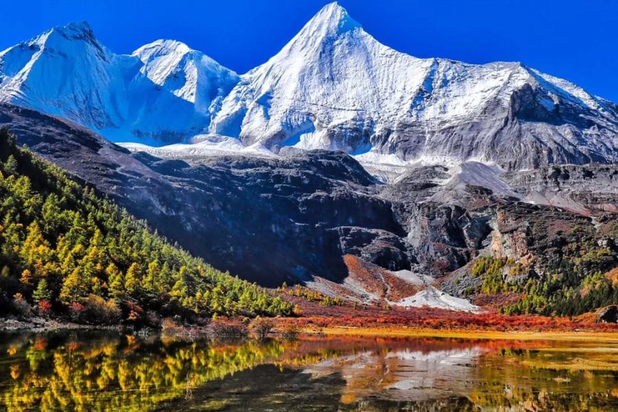 Western Sichuan Route：Chengdu – Daocheng Yading Five Days Tour