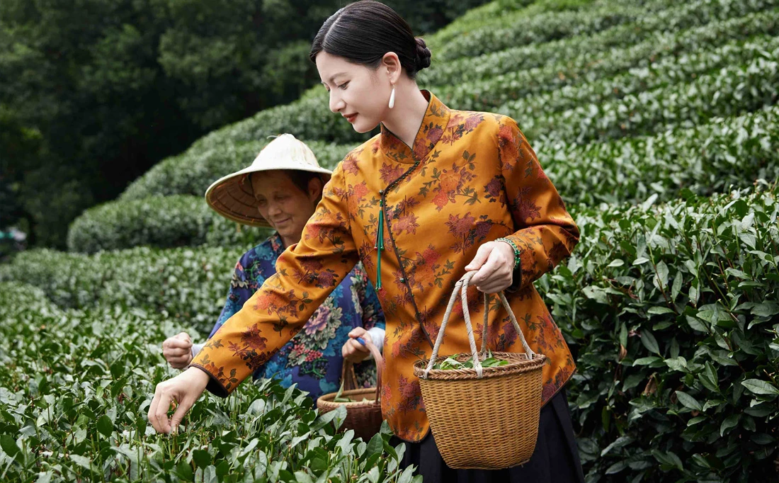 <span> Day 1</span>Chengdu-Mengding Mountain- Ya'an