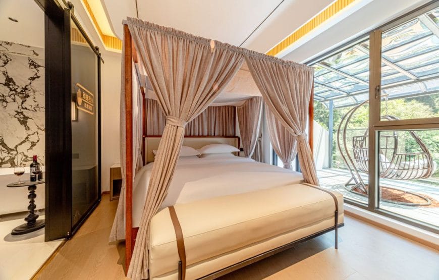 Bipenggou Lanyuexi Hotel