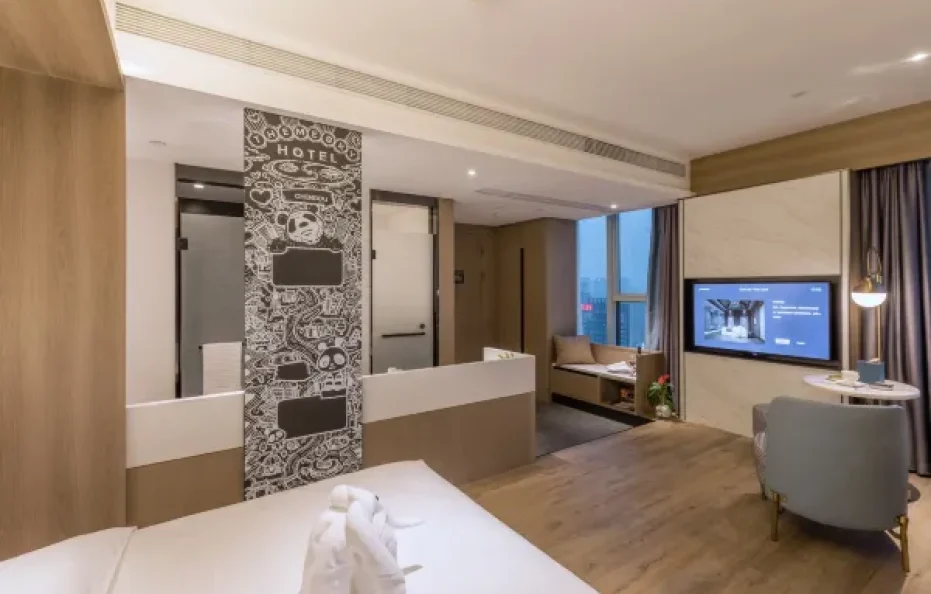 Moon Bay High-altitude View Room