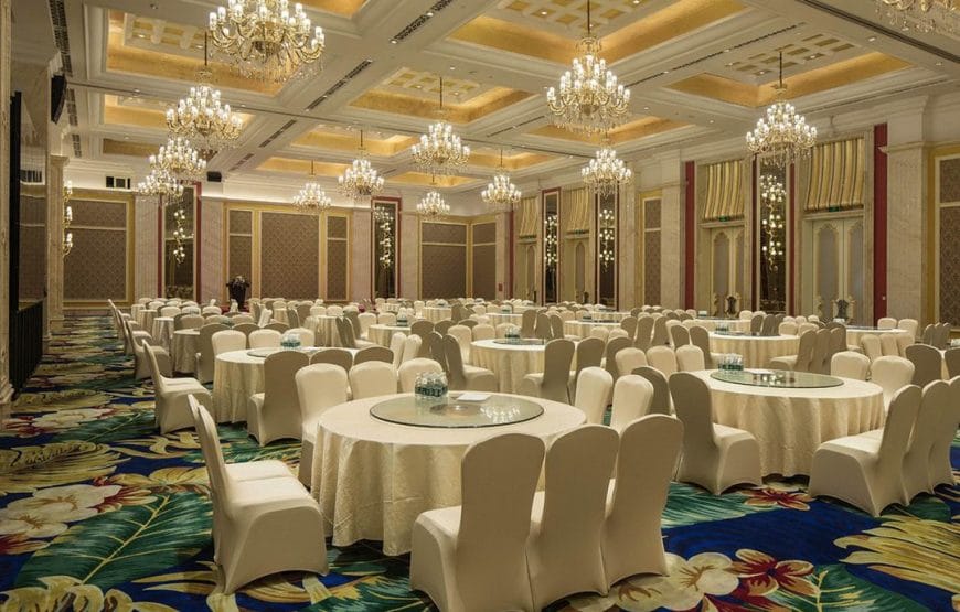 Chengdu Jinyun Hotel (Happy Valley Jinfu Subway Station Branch)