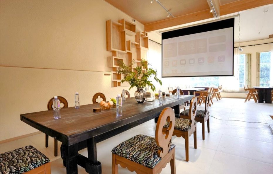 Siguniangshan Lanxi·Wild Luxury Hotel (Changpinggou Scenic Area Branch)