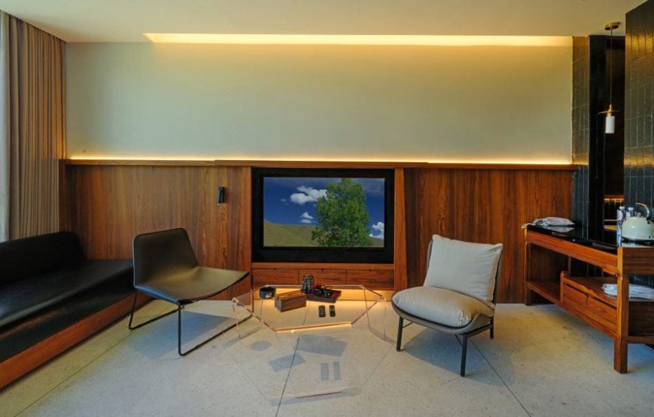 XinduqiaoTown Blackstone Hotel