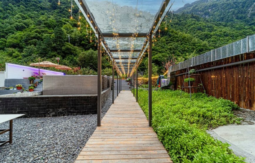 Bipenggou Lanyuexi Hotel