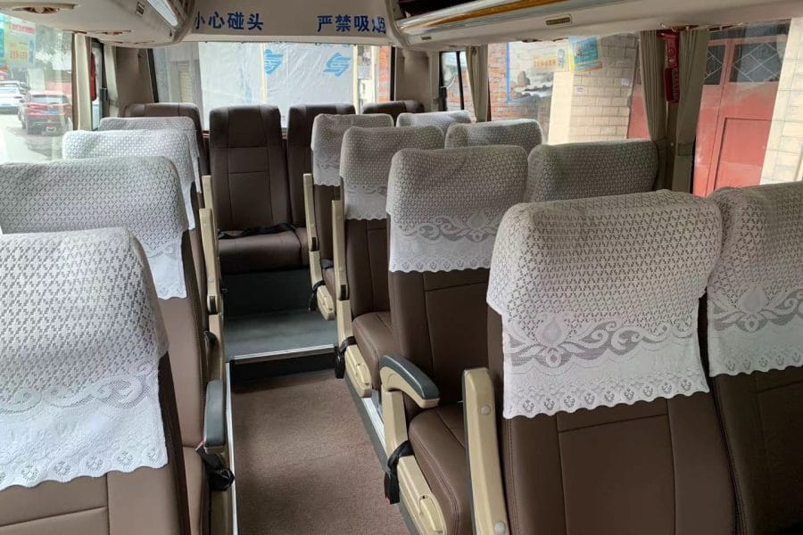 19-seater Iveco Venice（Within the city limits）