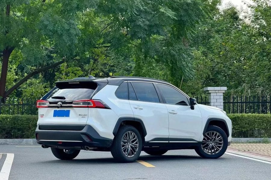 5-seat Toyota Prado（Within the city limits）