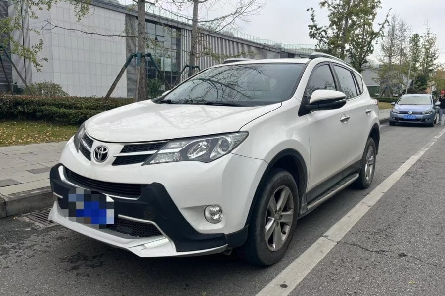 5-seat Toyota Prado（Within the city limits）