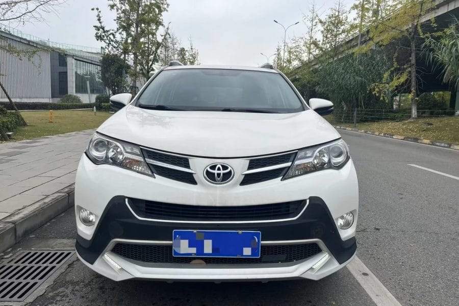 5-seat Toyota Prado（Within the city limits）