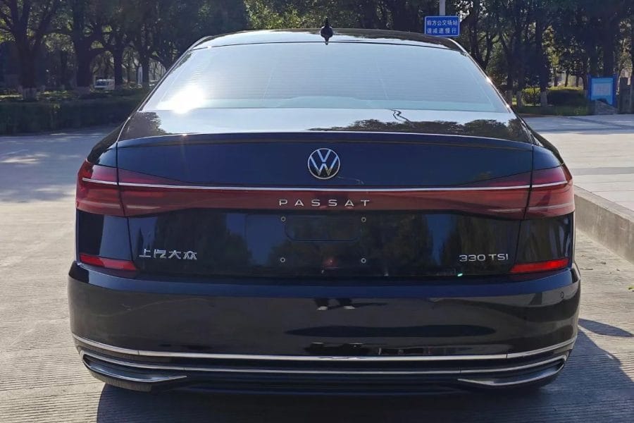 5-seat Volkswagen Passat（Within the city limits）