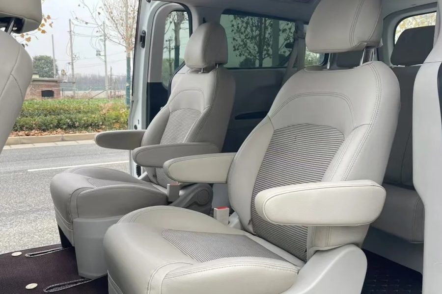 9-seat Maxus G10（Within the city limits）