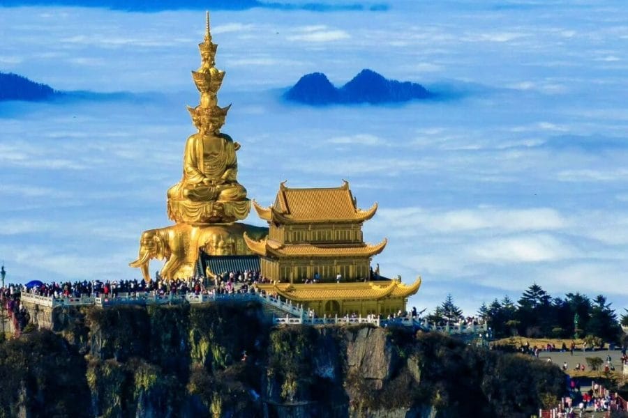 5 Days Private Tour of Chengdu – Leshan Buddha – Mt. Emei