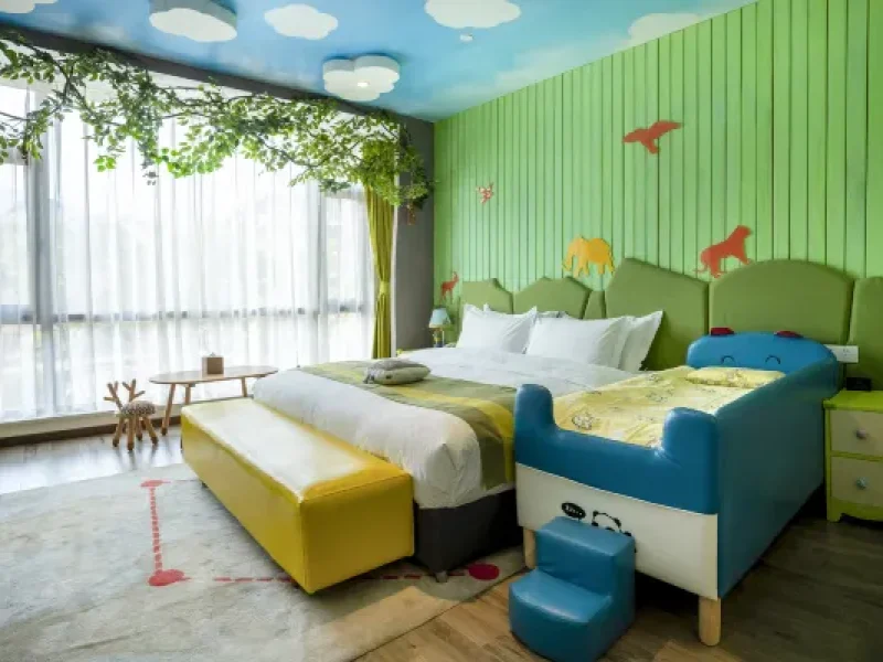 Fun Forest King Room